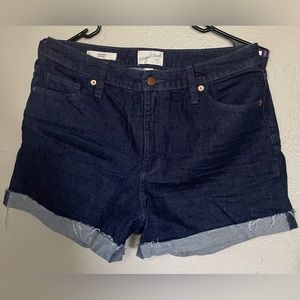 Universal threads shorts size 10